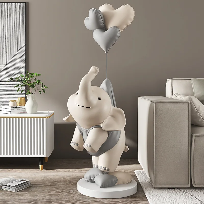 A Light Luxury Elephant Landin - Exhibition Of Art And Craft incelemesi ve fiyatı